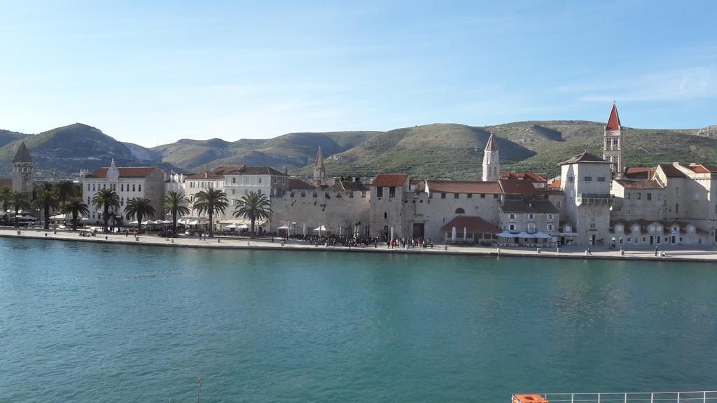 Villa Tudor Trogir Luaran gambar