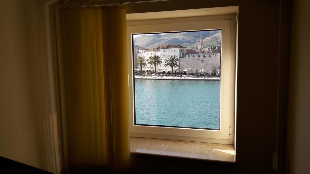 Villa Tudor Trogir Luaran gambar
