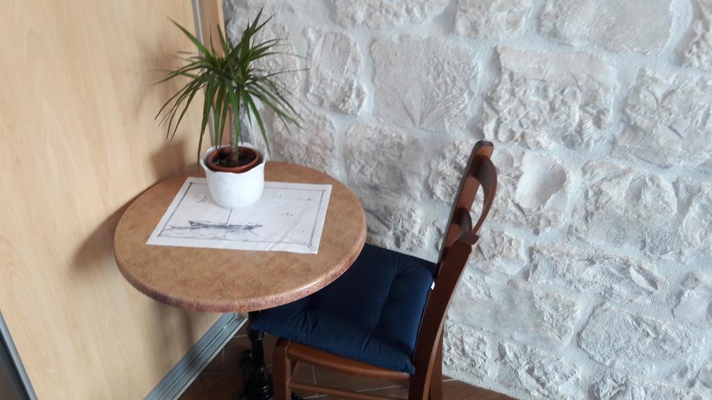 Villa Tudor Trogir Luaran gambar